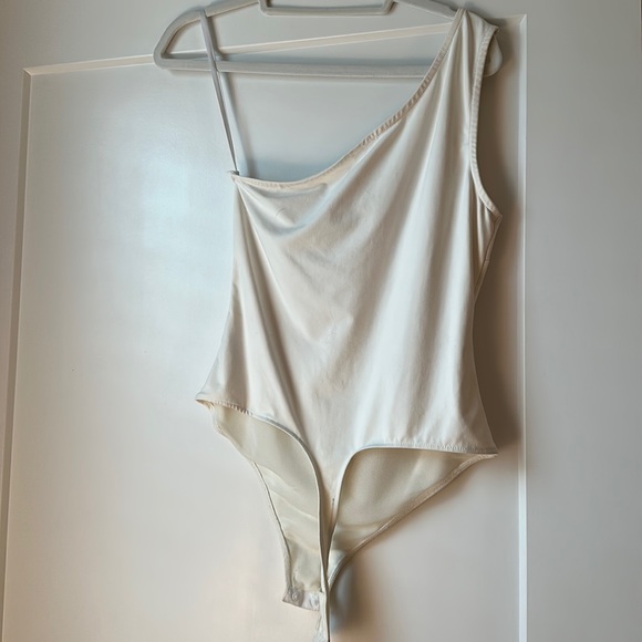 Free People One Shoulder Bodysuit - Picture 2 of 5